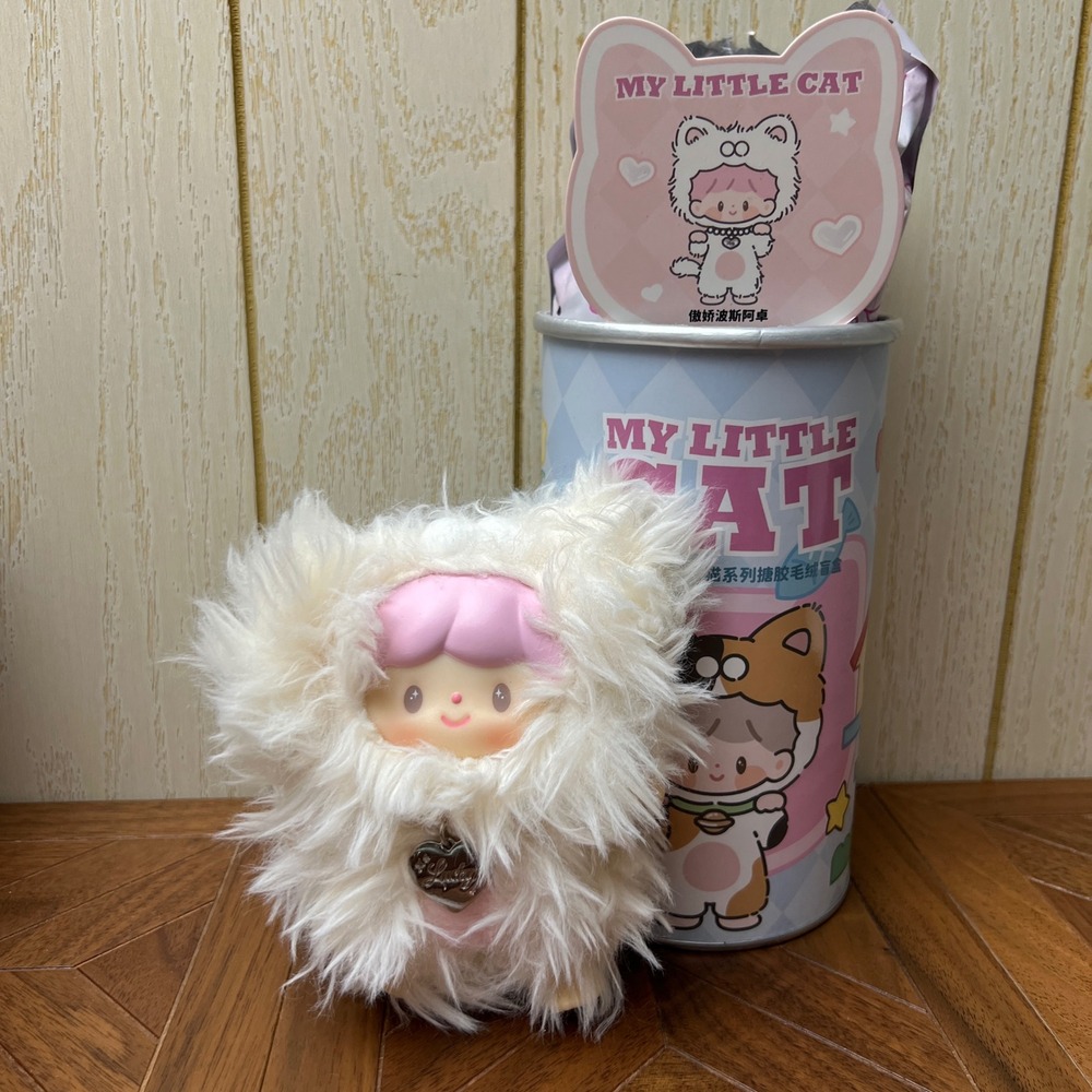 zZoton My Little Cat Tsundere Persian Cat Vinyl Plush Doll White Pink with Tin